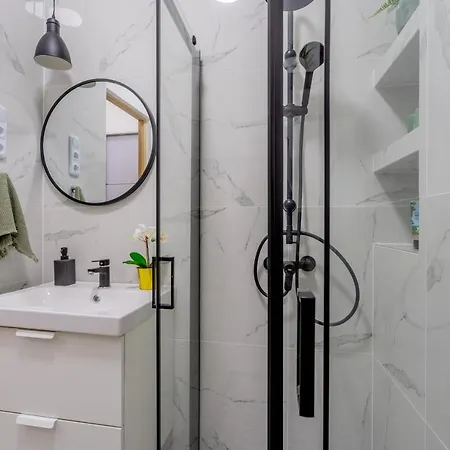 Eden Cozy Modern Retreat * Budapest